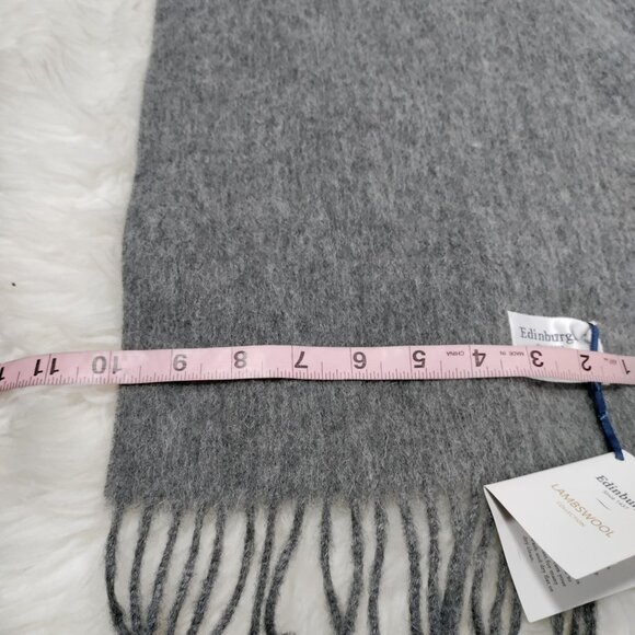 NWT Edinburgh Gray 100% Lambswool W/ Fringe Classic Winter Luxury Fashion Scarf - Picture 6 of 7